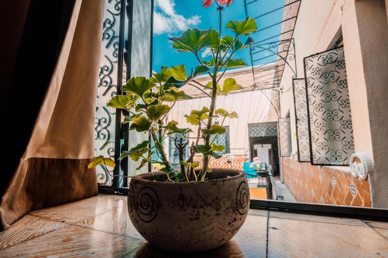 Hotel Casa Veeyuu à Puebla Extérieur photo