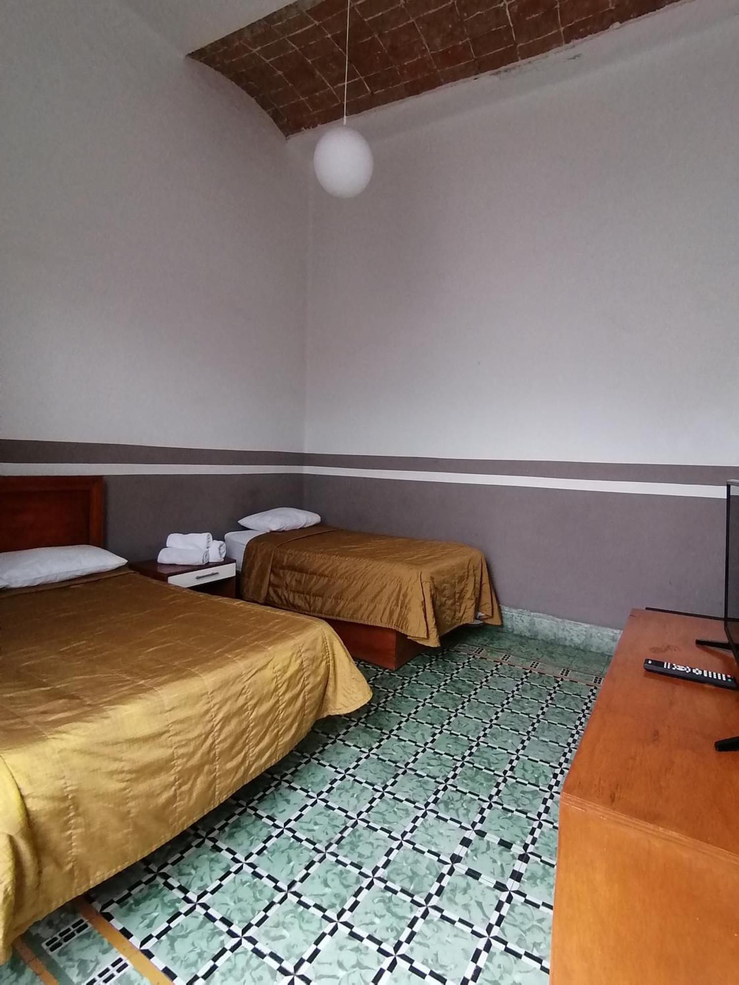 Hotel Casa Veeyuu à Puebla Extérieur photo